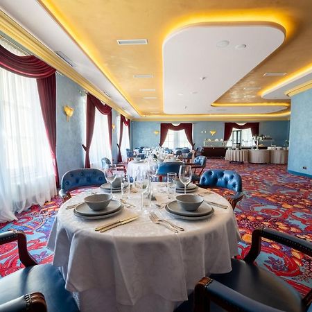 Imperial Casino Strazny Hotel 外观 照片
